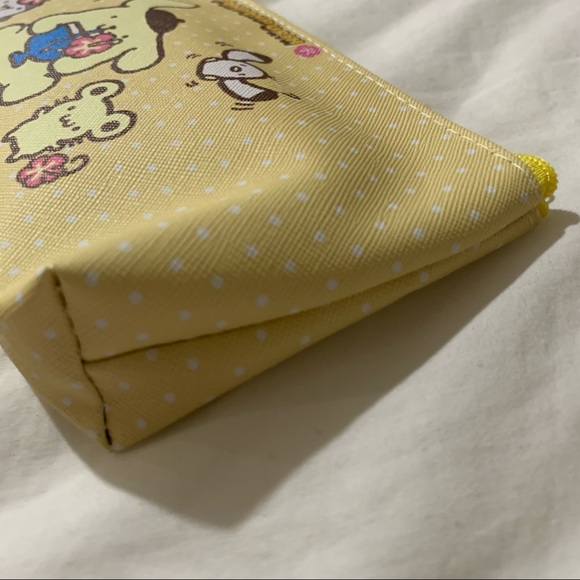 Pompompurin Yellow Pencil Bag with White Polka Dots - Picture 12 of 14